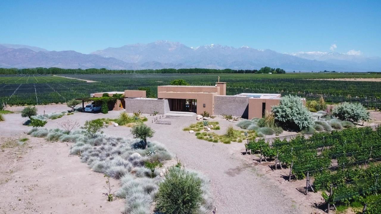 Eugenio Bustos Casa Crux - Bodega Alfa Cruxヴィラ エクステリア 写真