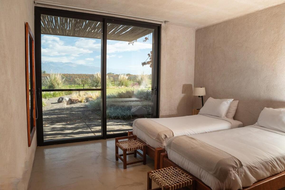 Eugenio Bustos Casa Crux - Bodega Alfa Cruxヴィラ エクステリア 写真